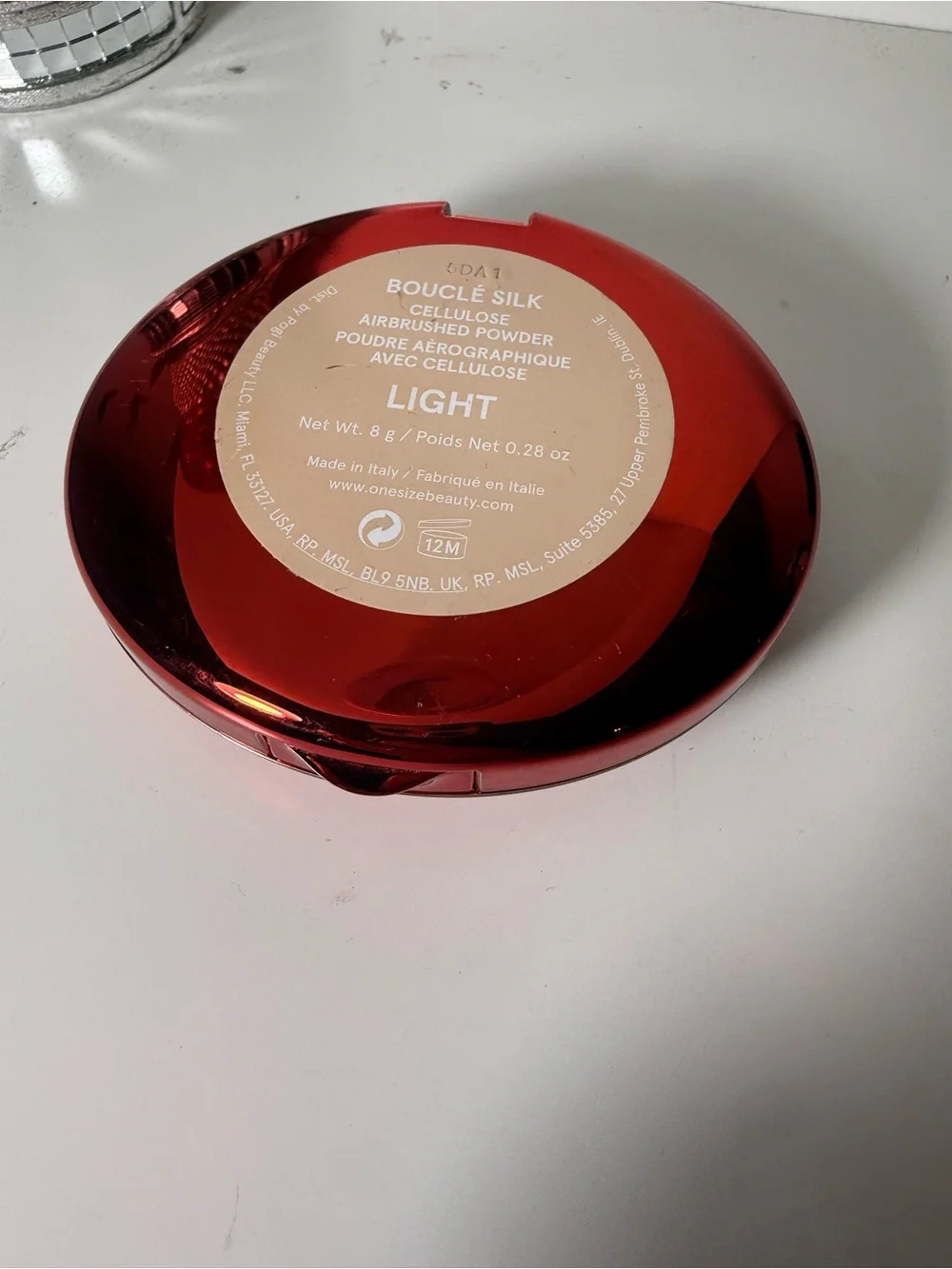 one size pressed powder shade light